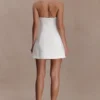 Minivestido de traje Riley con cuello halter – Marfil Minivestido de traje Riley con cuello halter – Marfil