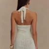 Minivestido Liyah con motivos florales tejido a mano a ganchillo – Marfil