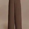 Pantalón de traje de pierna ancha Arlo – Marrón cacao Pantalón de traje de pierna ancha Arlo – Marrón cacao