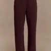 Pantalón jogger de pierna recta August – Chocolate Pantalón jogger de pierna recta August – Chocolate
