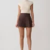 Pantalones cortos de cintura alta Alden – Chocolate Pantalones cortos de cintura alta Alden – Chocolate