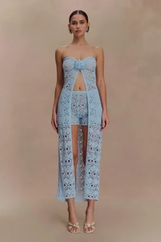 Top de punto de ganchillo sin tirantes Aeline – Azul cielo