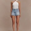 Pantalones cortos Denim de talle medio Erin – Azul claro lavado Pantalones cortos Denim de talle medio Erin – Azul claro lavado