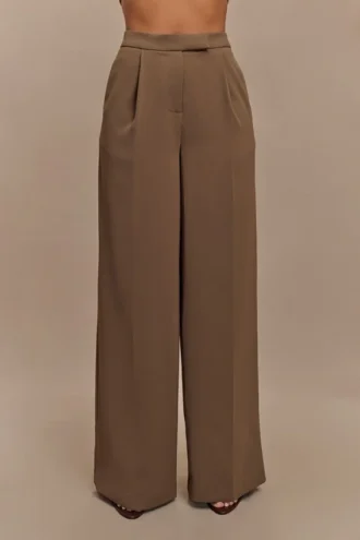 Pantalones de corte ancho Faith Suiting – Marrón cacao