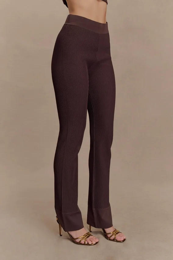 Pantalones de punto acanalado Elodie – Chocolate Pantalones de punto acanalado Elodie – Chocolate