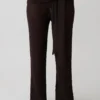 Pantalones de punto bouclé Mattais – Chocolate oscuro Pantalones de punto bouclé Mattais – Chocolate oscuro
