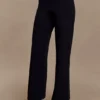 Pantalones de punto de pierna recta Kerrymae – Negro