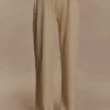 Pantalones de punto fruncidos de mezcla de seda Frannie – Arena