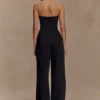 Pantalones de traje de corte recto Lindie – Negro Pantalones de traje de corte recto Lindie – Negro