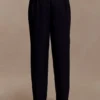 Pantalones de traje Olie de corte acampanado – Negro Pantalones de traje Olie de corte acampanado – Negro
