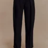Pantalones plisados de cintura alta Penelope – Negro Pantalones plisados de cintura alta Penelope – Negro