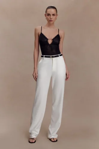 Pantalones rectos de crepé Maude – Marfil