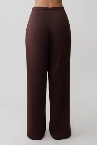 Pantalones rectos de mezcla de seda Kayla – Chocolate oscuro Pantalones rectos de mezcla de seda Kayla – Chocolate oscuro