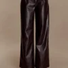 Pantalones rectos de piel sintética Henry Croc – Chocolate oscuro Pantalones rectos de piel sintética Henry Croc – Chocolate oscuro