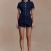 Partes de arriba ajustadas de denim de pantalones cortos Marge – Azul índigo Partes de arriba ajustadas de denim de pantalones cortos Marge – Azul índigo