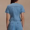 Partes de arriba ajustadas de manga corta de Denim Marge – Azul clásico Partes de arriba ajustadas de manga corta de Denim Marge – Azul clásico