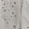 Partes de arriba con bordado y hombros al aire Autumn – Blanco Partes de arriba con bordado y hombros al aire Autumn – Blanco
