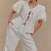 Partes de arriba de algodón con mangas abullonadas Emilie – Blanco Partes de arriba de algodón con mangas abullonadas Emilie – Blanco