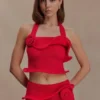Partes de arriba de punto con cuello halter y detalle retorcido Samira – Rojo Partes de arriba de punto con cuello halter y detalle retorcido Samira – Rojo