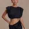 Partes de arriba de seda Zendaya – Negro