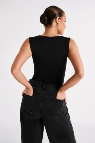 Partes de arriba largas de nailon reciclado Linley – Negro Partes de arriba largas de nailon reciclado Linley – Negro