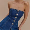 Partes de arriba largas sin tirantes con botones Lennox – Azul oscuro Partes de arriba largas sin tirantes con botones Lennox – Azul oscuro