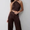 Partes de arriba sin mangas con cuello halter Mariana de mezcla de seda – Chocolate oscuro Partes de arriba sin mangas con cuello halter Mariana de mezcla de seda – Chocolate oscuro