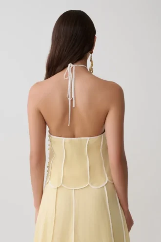 Partes de arriba sin mangas con cuello halter y paneles Georgia – Mantequilla