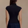 Partes de arriba sin mangas de cuello alto Freesia – Negro