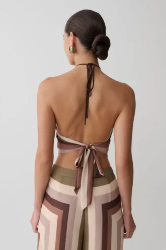Partes de arriba sin mangas de gasa con cuello halter Thea – Rayas multicolores