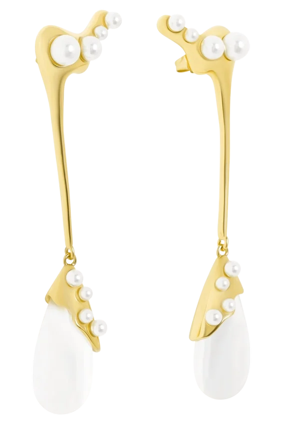 Pendientes Adelaide con perlas colgantes – Dorado Pendientes Adelaide con perlas colgantes – Dorado