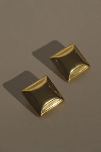 Pendientes cuadrados Wilma – Dorado Pendientes cuadrados Wilma – Dorado