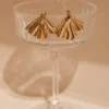 Pendientes drapeados Willa – Oro Pendientes drapeados Willa – Oro