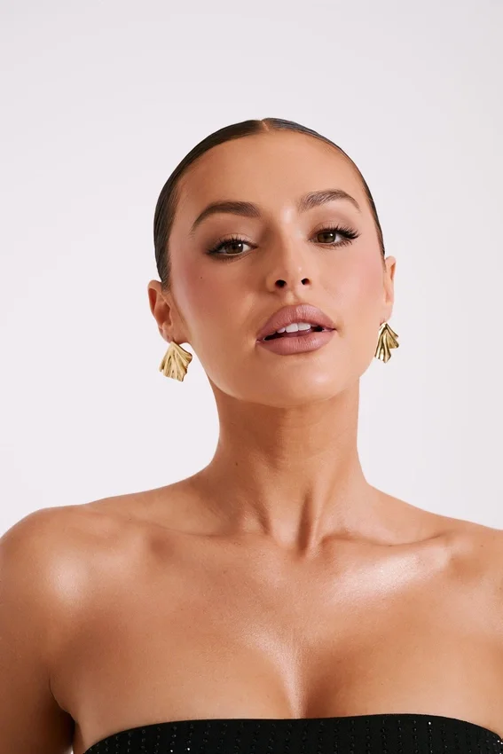 Pendientes drapeados Willa – Oro Pendientes drapeados Willa – Oro