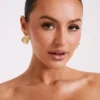 Pendientes drapeados Willa – Oro Pendientes drapeados Willa – Oro