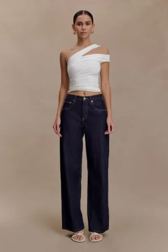 Top Anna de modal con un solo hombro – Blanco