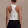Top con volantes Alessandra Slinky – Marfil