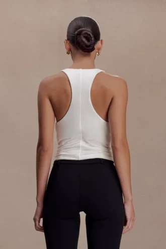 Top con volantes Alessandra Slinky – Marfil
