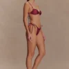Top de bikini con pedrería Memphis – Vino Top de bikini con pedrería Memphis – Vino