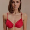 Top de bikini Tyler con detalles metálicos – Rojo Top de bikini Tyler con detalles metálicos – Rojo