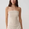 Top de lino sin tirantes con lazo en la espalda Annie – Natural Top de lino sin tirantes con lazo en la espalda Annie – Natural