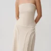 Top de lino sin tirantes con lazo en la espalda Annie – Natural Top de lino sin tirantes con lazo en la espalda Annie – Natural