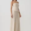 Top de lino sin tirantes con lazo en la espalda Annie – Natural Top de lino sin tirantes con lazo en la espalda Annie – Natural