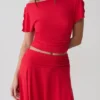 Top de manga corta con volantes de modal Talise – Rojo Top de manga corta con volantes de modal Talise – Rojo