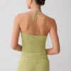 Top de punto con cuello halter y detalles metálicos de Dimitri – Verde oliva claro Top de punto con cuello halter y detalles metálicos de Dimitri – Verde oliva claro