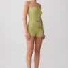 Top de punto con cuello halter y detalles metálicos de Dimitri – Verde oliva claro Top de punto con cuello halter y detalles metálicos de Dimitri – Verde oliva claro