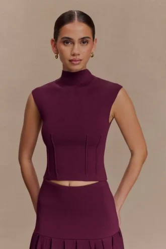 Top de punto vendaje de cuello alto Romaine – Burdeos