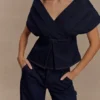 Top Denim con hombros al aire Rayne – Azul índigo