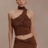 Top halter asimétrico Lydia Slinky – Chocolate Top halter asimétrico Lydia Slinky – Chocolate