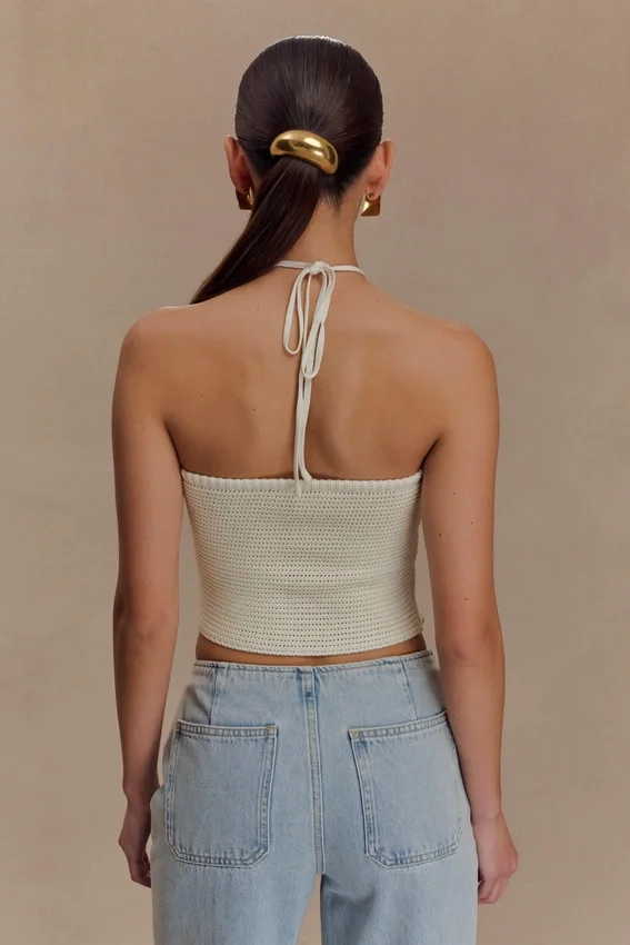Top halter de punto con perlas Aletta – Marfil Top halter de punto con perlas Aletta – Marfil
